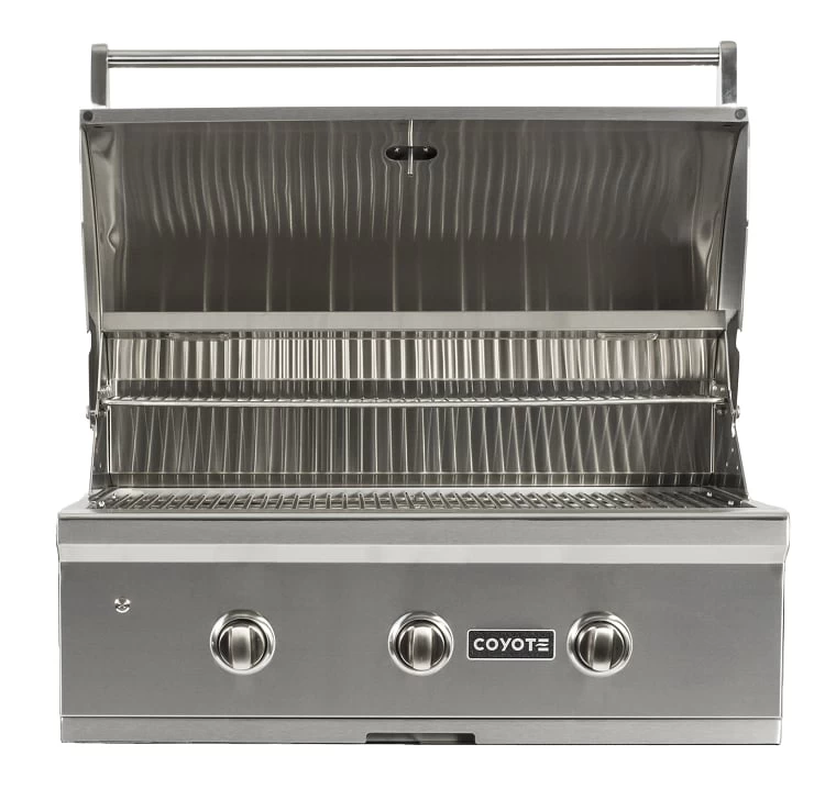 Coyote 34 Inch C-Series Propane Gas Grill - Image 2