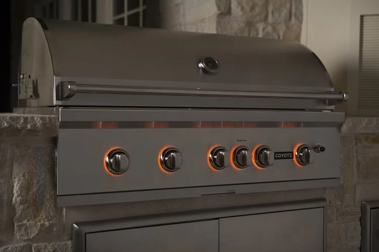 Coyote 42 Inch S-Series Natural Gas Grill - Image 2