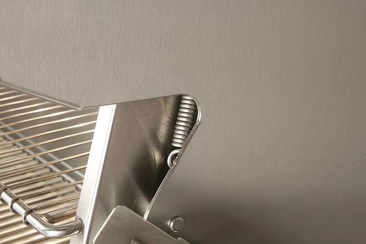 Artisan 26 Inch American Eagle Series Natural Gas Grill - Image 4