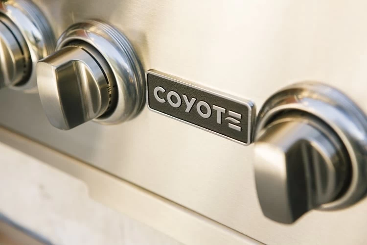Coyote 34 Inch C-Series Propane Gas Grill - Image 4