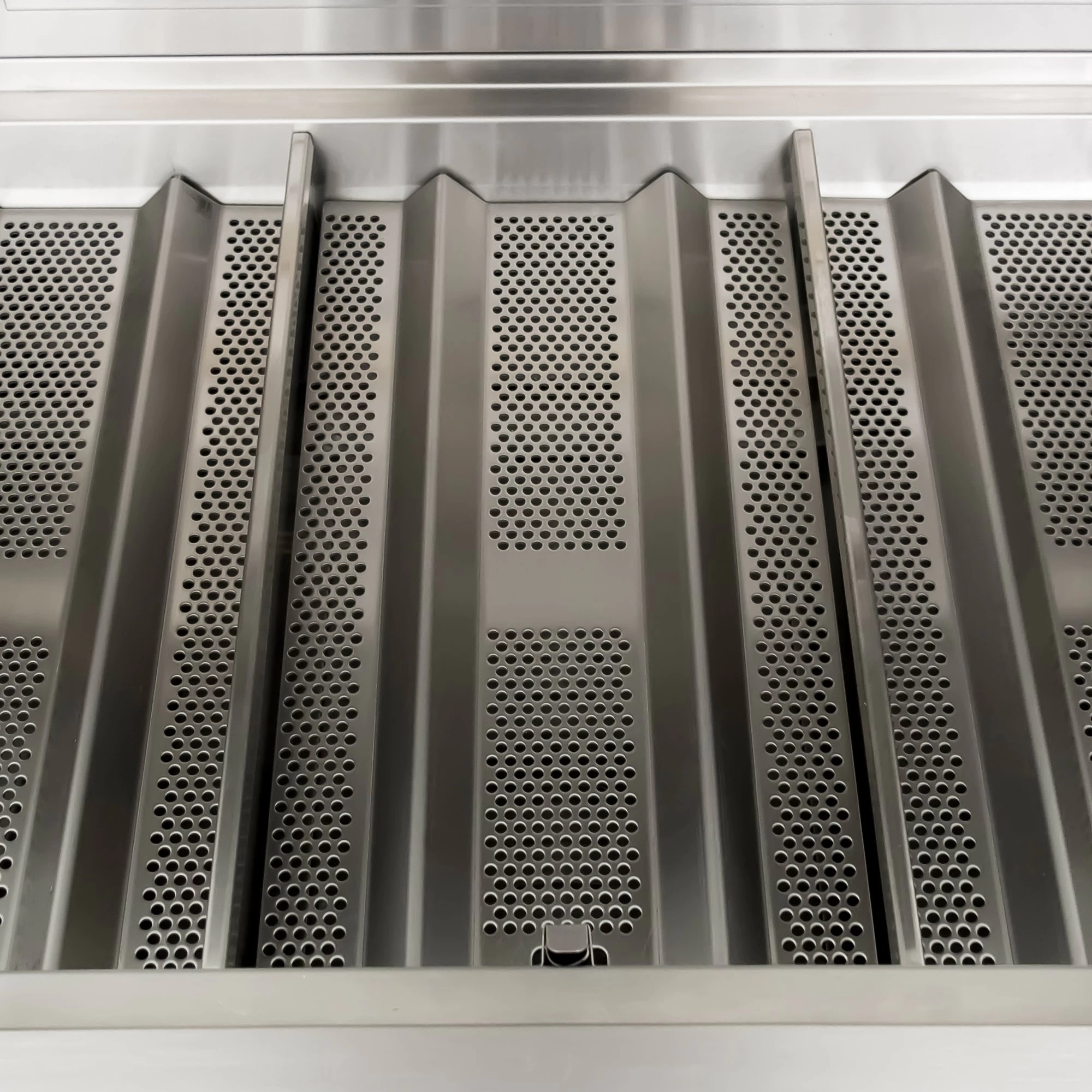 Blaze Professional 34-Inch 3 Burner Built-In Gas Grill - Image 11